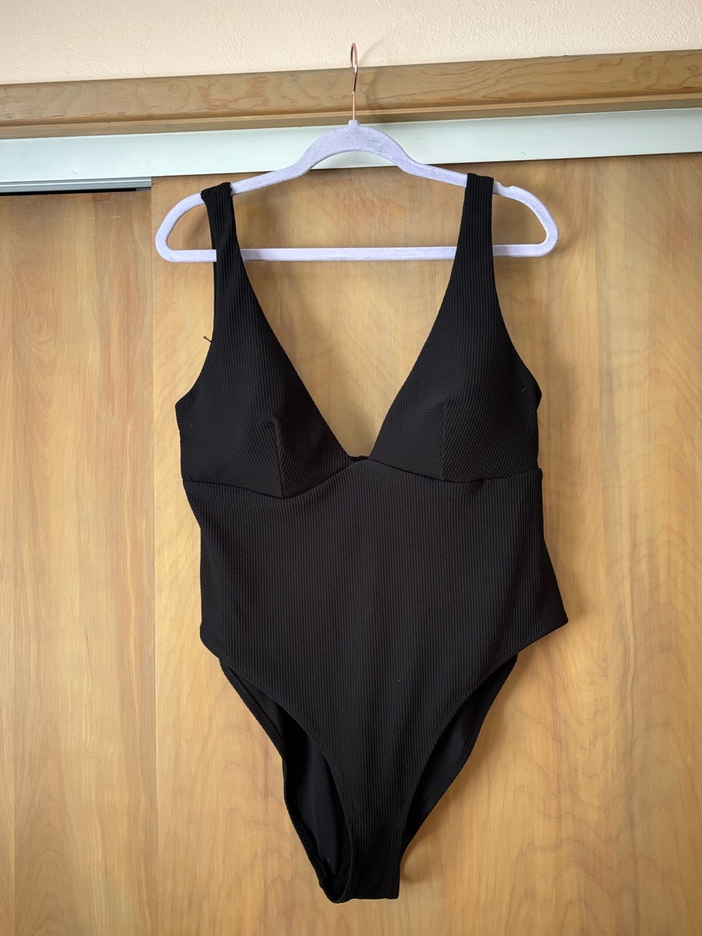H&M black swimmie